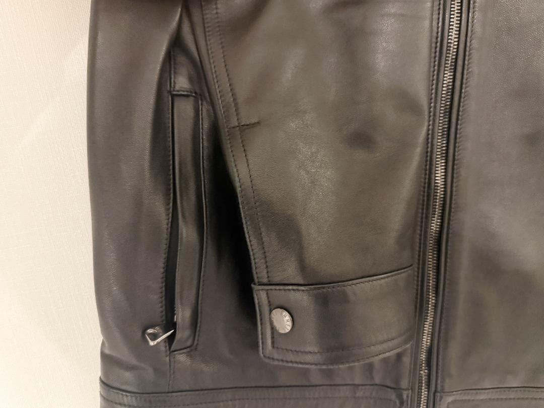 と*ー様 エンメティ ライダースジャケット ユリ/Juri ナッパレザー Emm