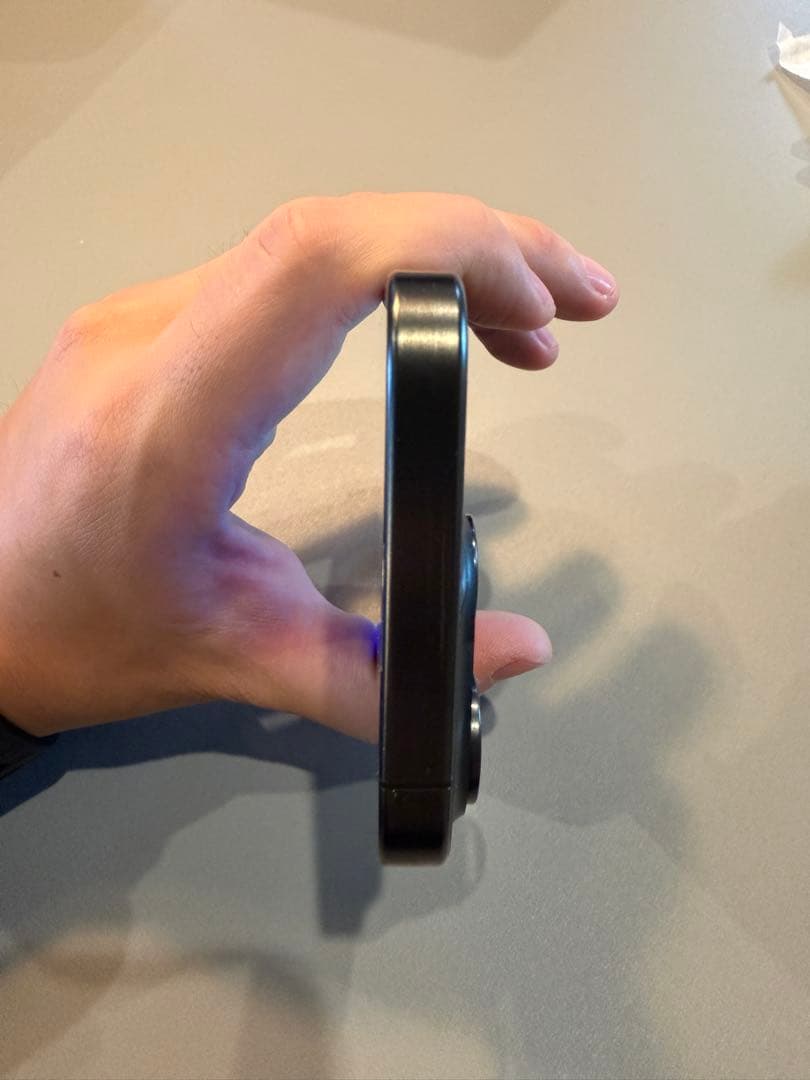 iPhone 15 Pro 512GB ブラックチタニウム　本体