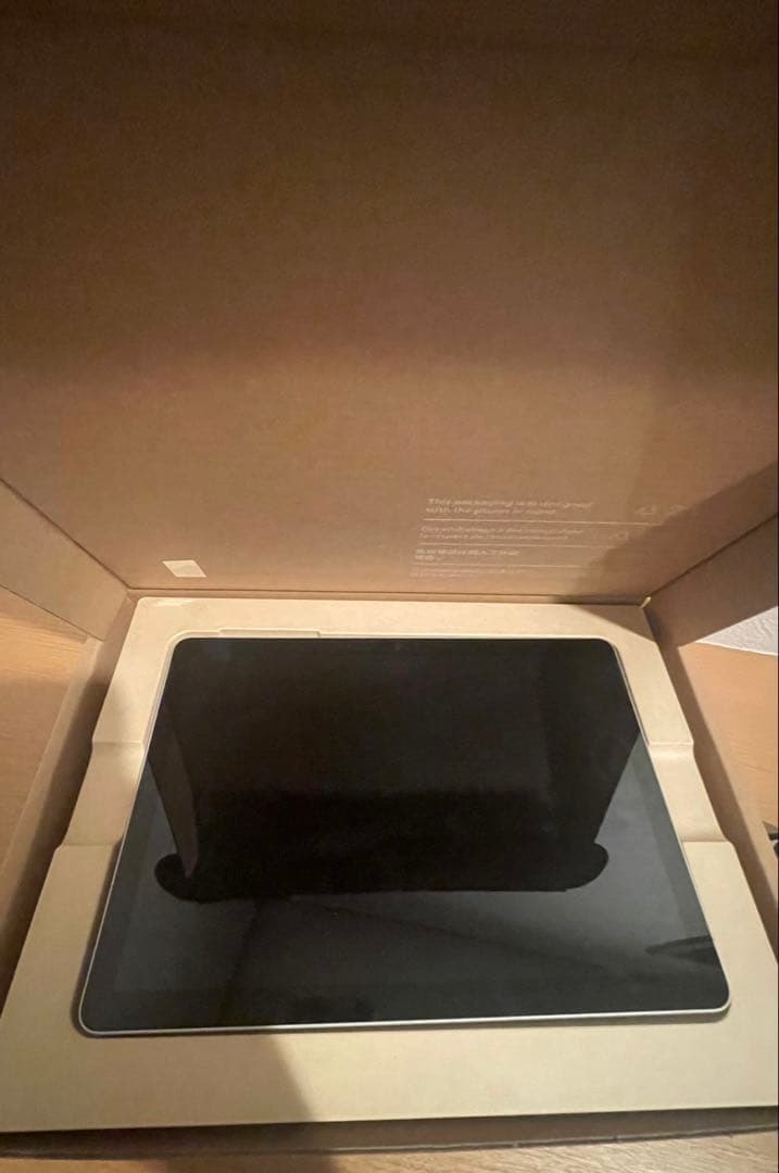 Surface Go 4 ／ 本体＋充電器＋箱付き