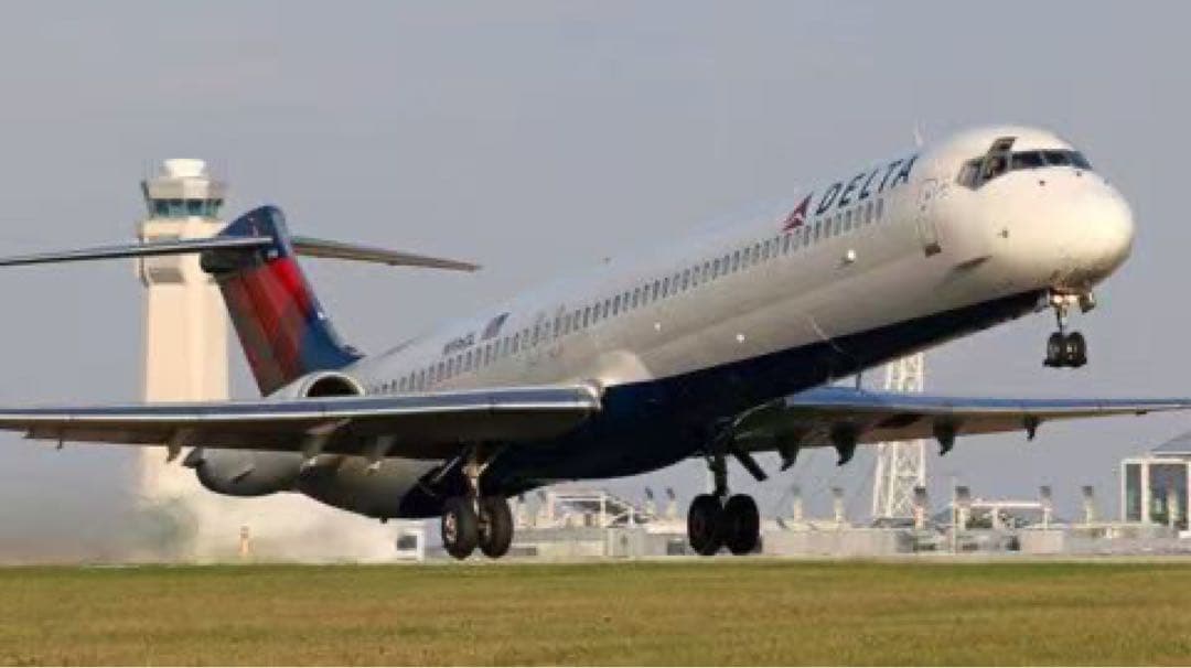 デルタ航空 Planetags MD-88