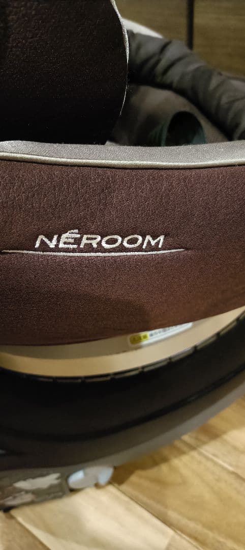 ダ*ル様 【整理の為最終値下げ】コンビ　ISOFIX回転式チャイルドシート　0歳