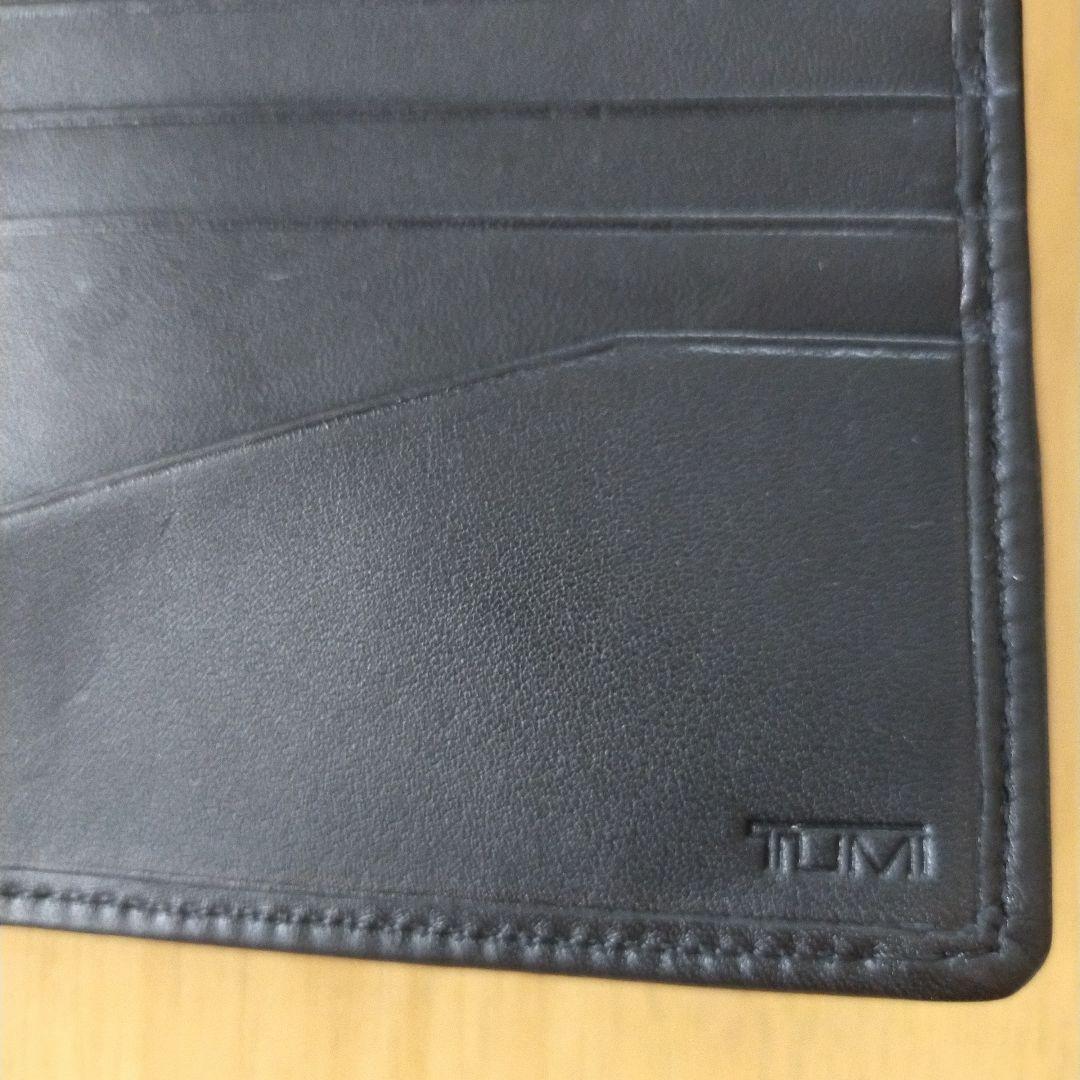 TUMI 二つ折り財布 ブラック