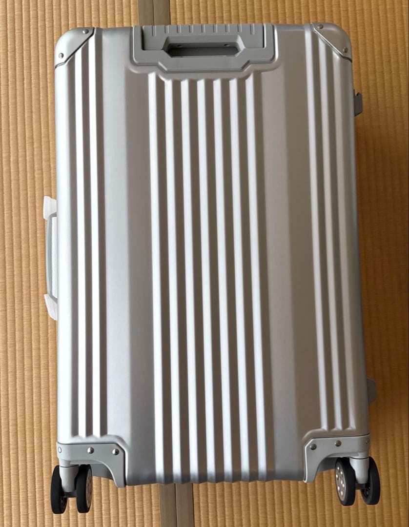 【美品/新品未使用】【非売品】メルセデスベンツ　アルミスーツケース