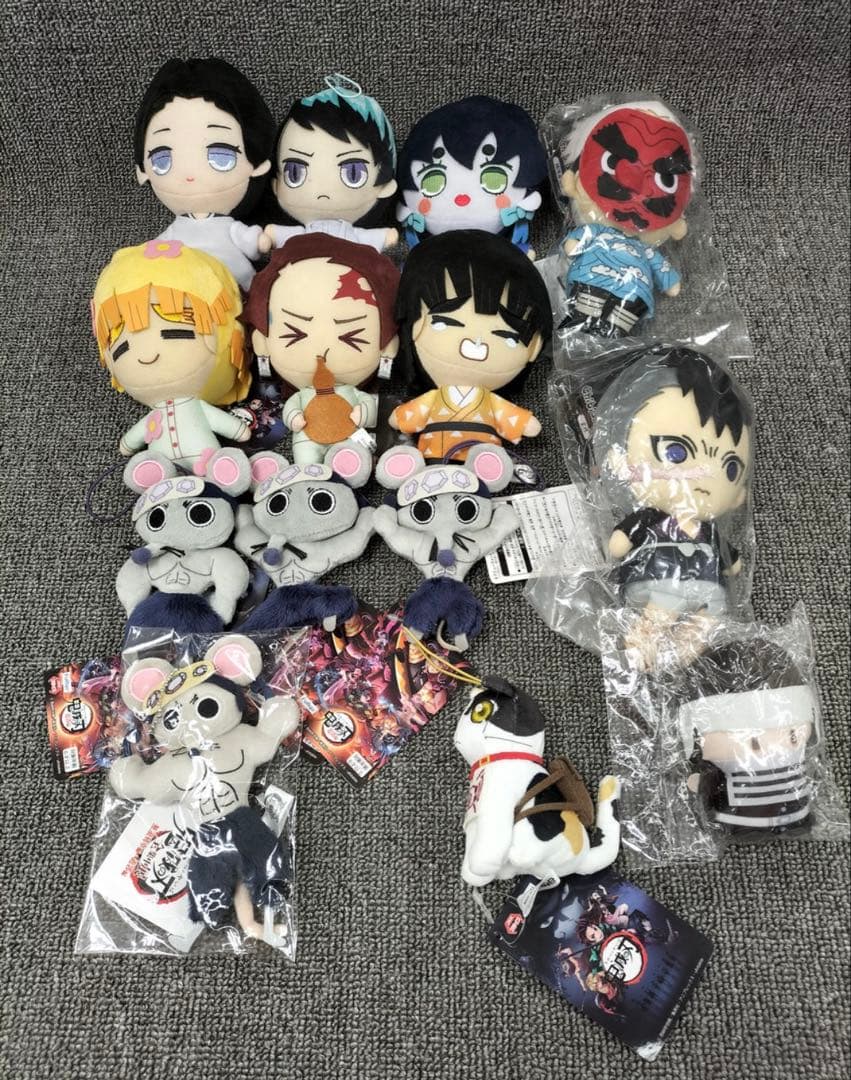 △鬼滅の刃　ともぬい　CHIBIぬい他　170体セット　フィギュア　ぬいぐるみ