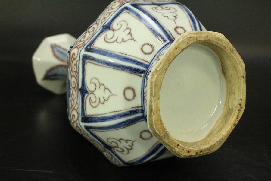 中国美術 青花紅 蓮花紋 八方瓶(A817)