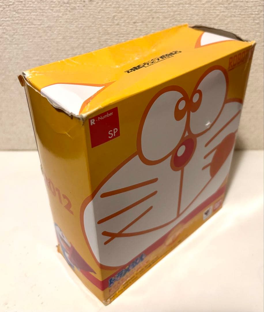 ドラえもん(2112ver.) ROBOT魂 プレミアムバンダイ限定品