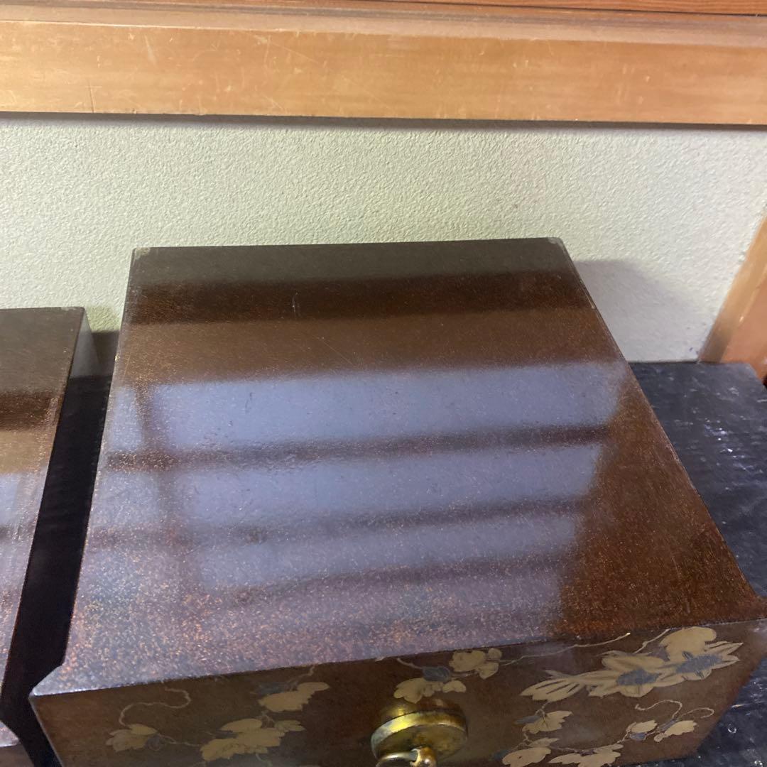 蒔絵梨地金蘭手華文引出し箱