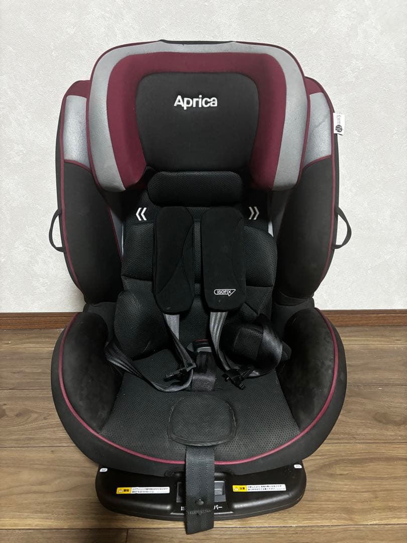 12月末まで値下げ中！Aprica チャイルド&ジュニアシート　formfit