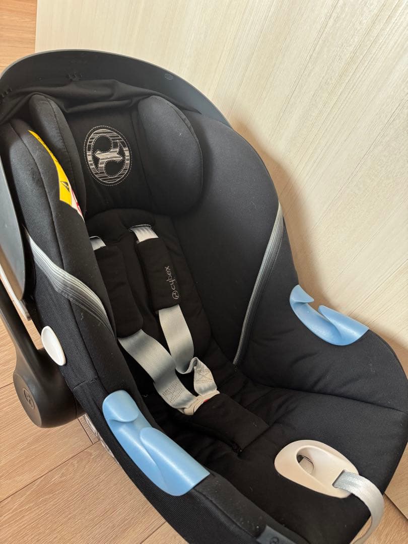 Cybex Aton M iSize チャイルドシート&リベルアダプター