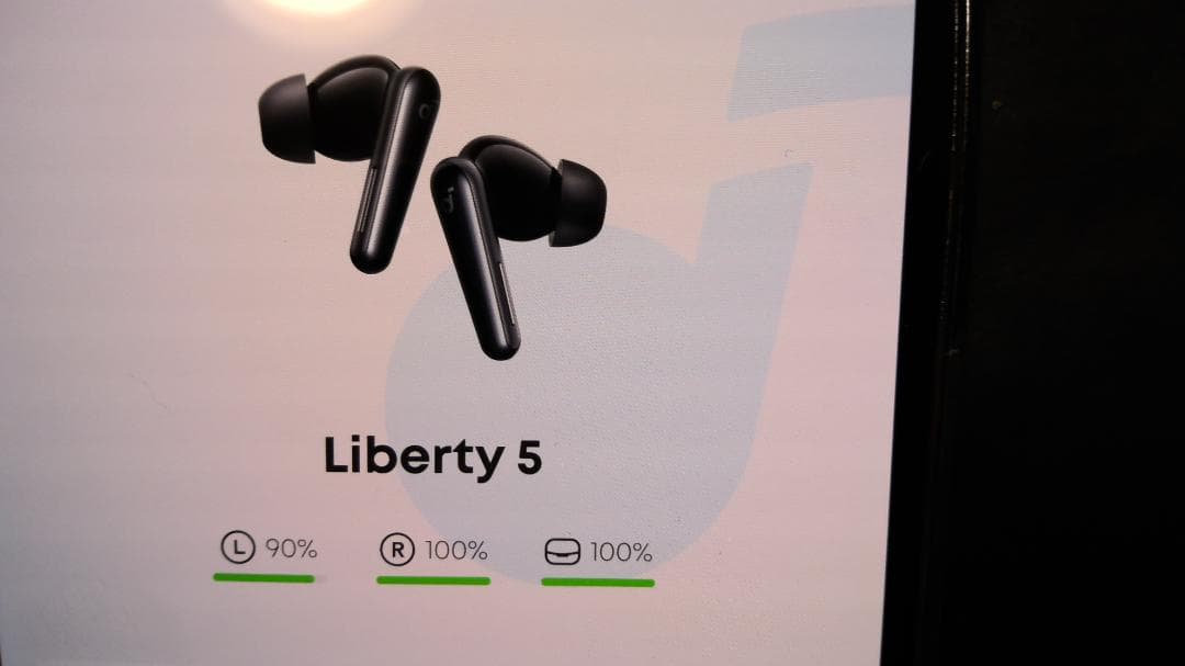 Liberty 5 ワイヤレスイヤフォン ブラック