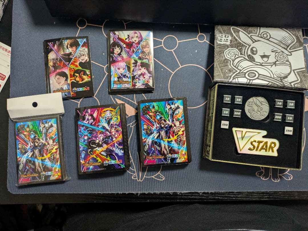 値下げしました、ポケカスリーブ＆ブイズプレイマット＆ダイスセット