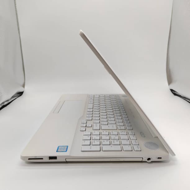 ブルーレイ 15 富士通 i7-7700HQ 16G SSD256GB オフィス