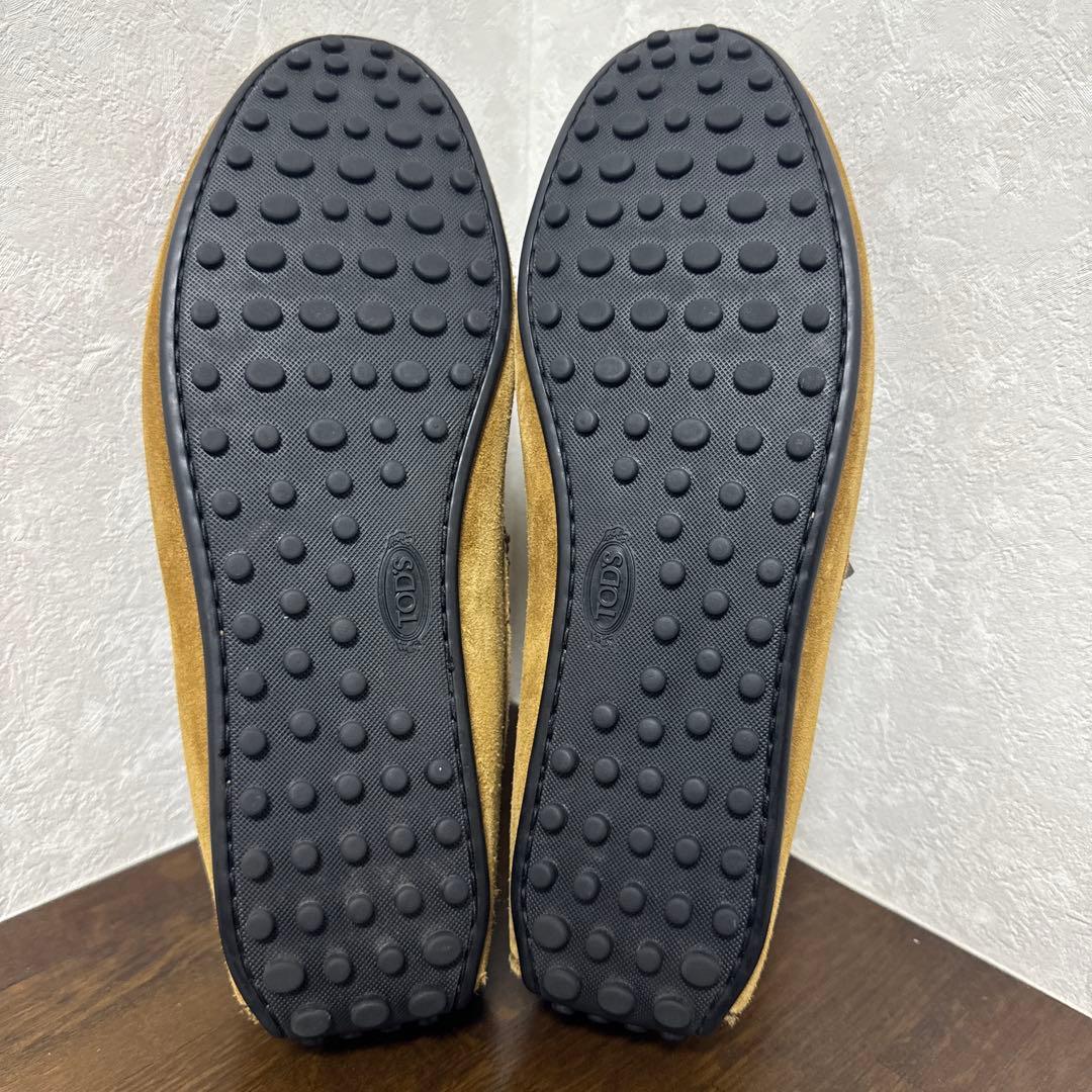 TOD'S ブラウンスエード ローファー