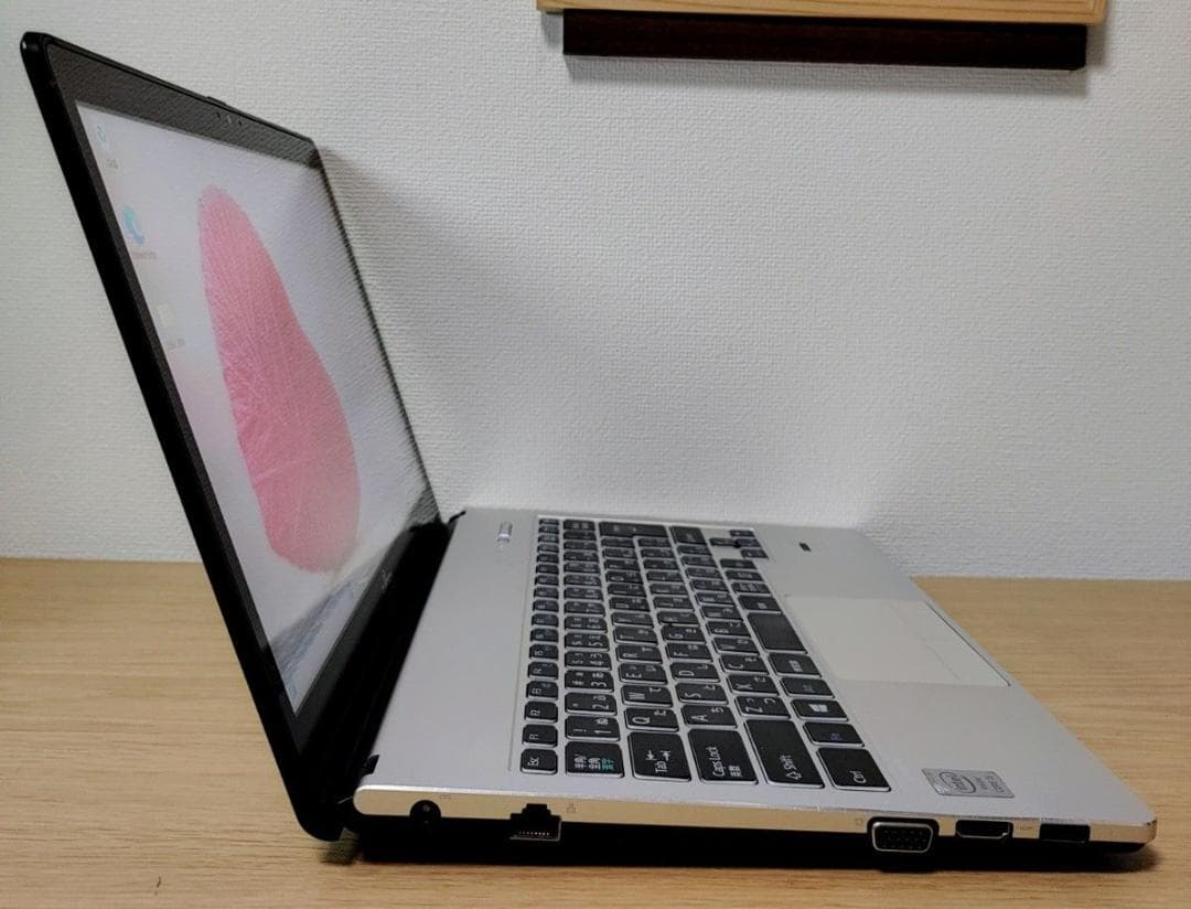 FUJITSU LIFEBOOK Corei5 メモリ10GB SSD512GB