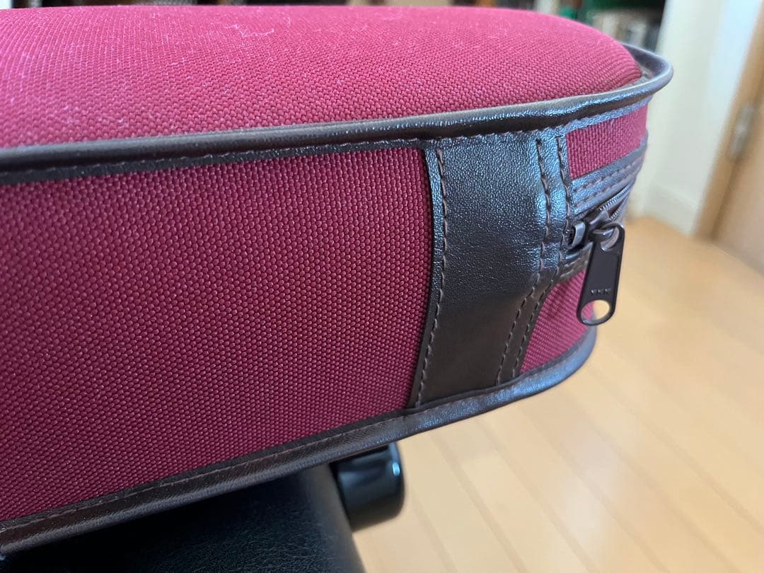 【美品⭐︎お値下げ中】東洋楽器 UL シェル R レッド 4/4用バイオリンケース