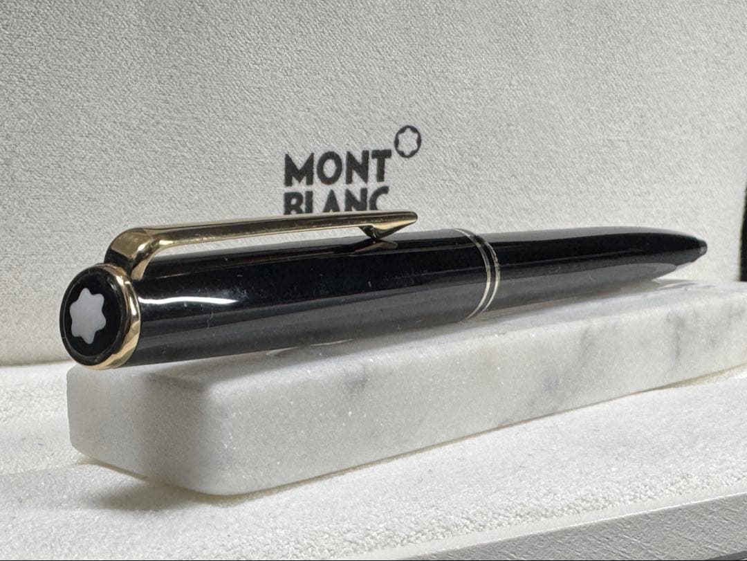 【極美品】モンブラン絶版モデル「CLASSIC」ボールペン　ブラック
