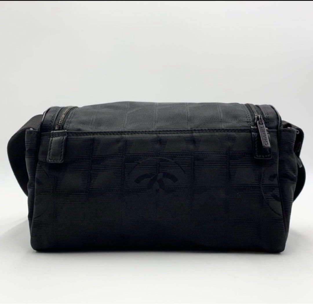 CHANEL ニュートラベルライン　ココマーク　ショルダーバッグ 黒