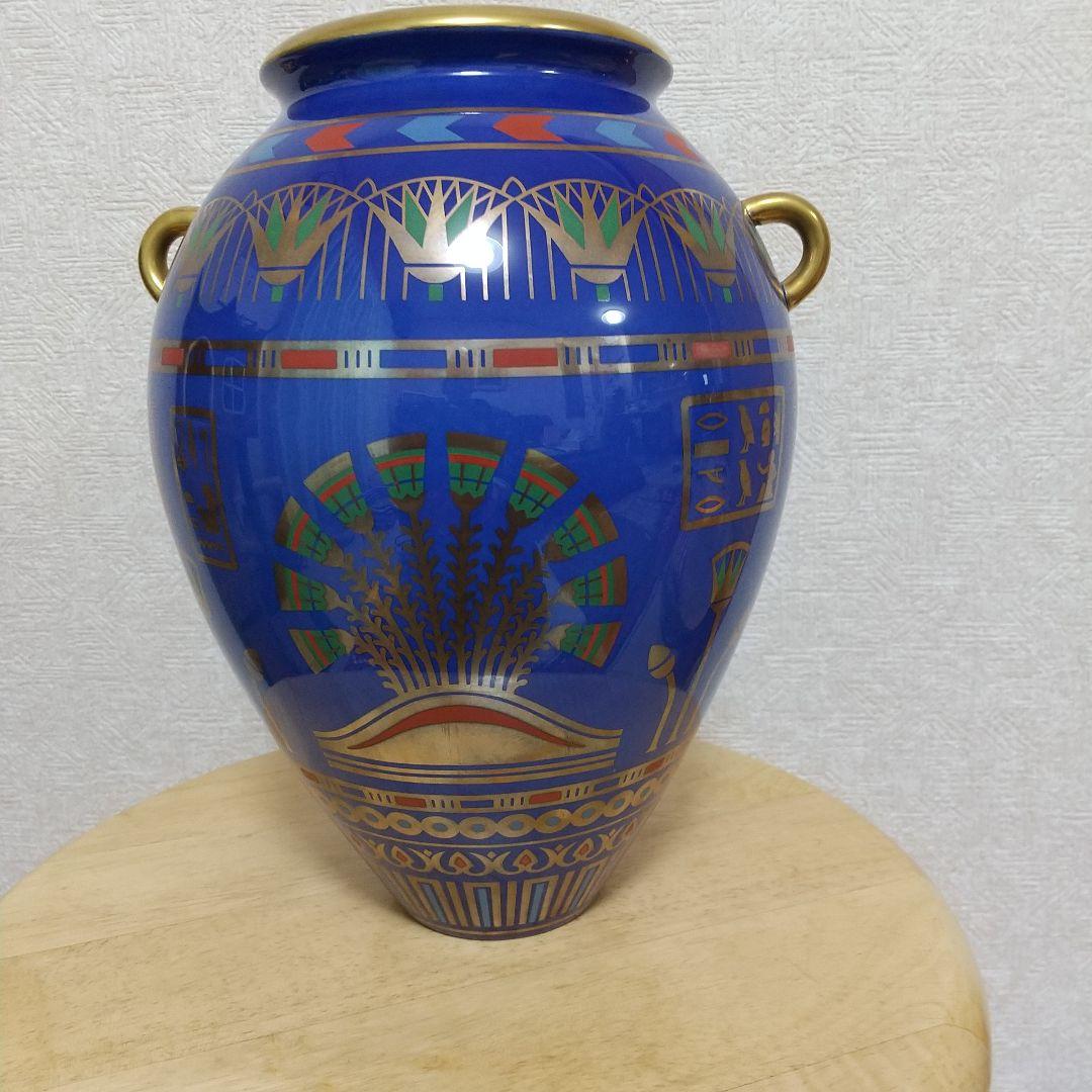 女神バステトの黄金の壺