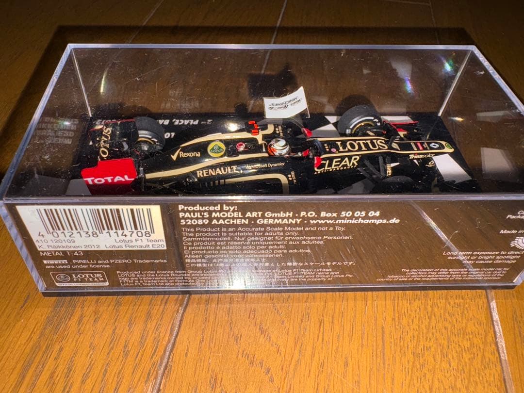 ミニチャンプス　1/43 ロータスK.ライコネン