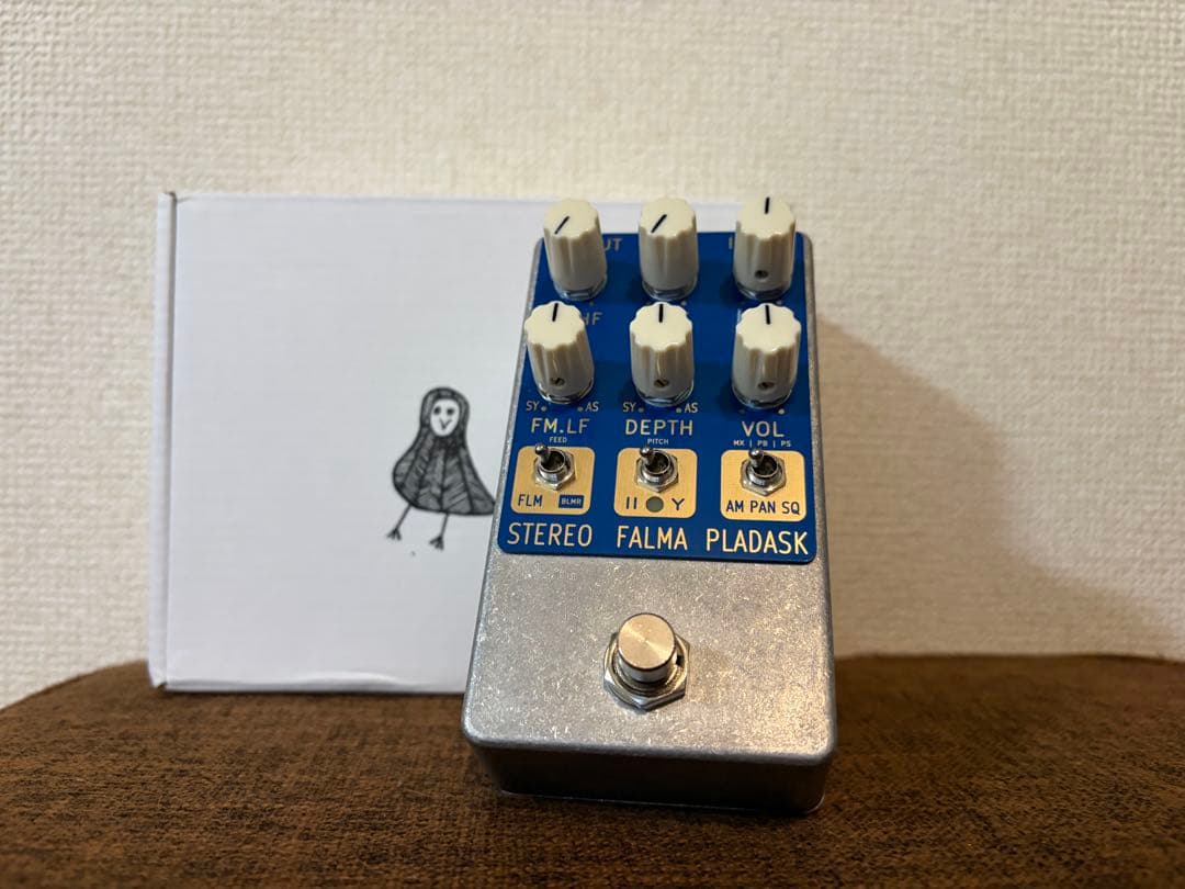 ギター Pladask Elektrisk STEREO BLOMAR/FALMA