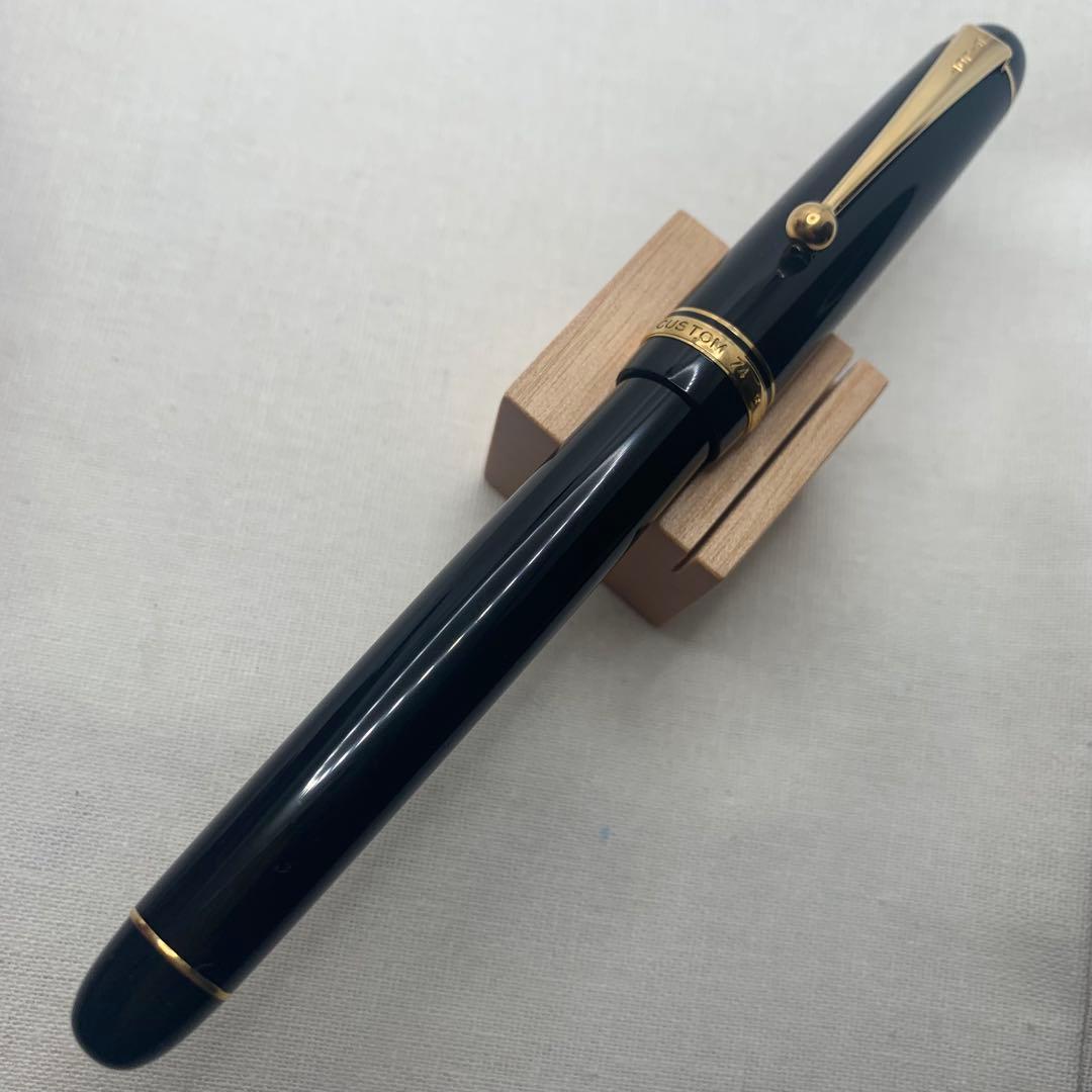 パイロット カスタム74 万年筆14K FM 中細字 2002年製　ブラック