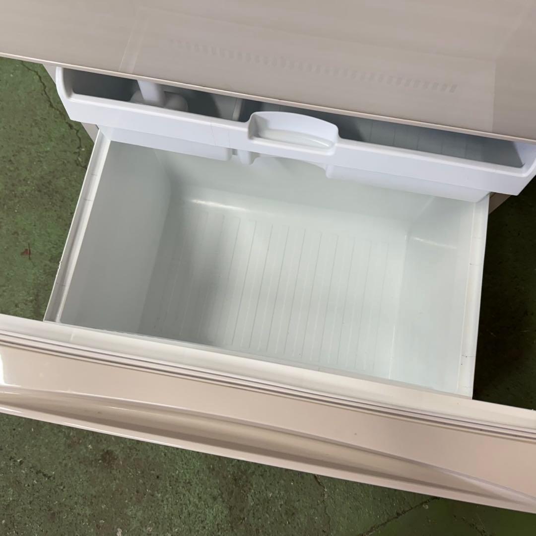 326 東芝　大型冷蔵庫　300L強　小型　家庭用　自動製氷　3ドア　右開き