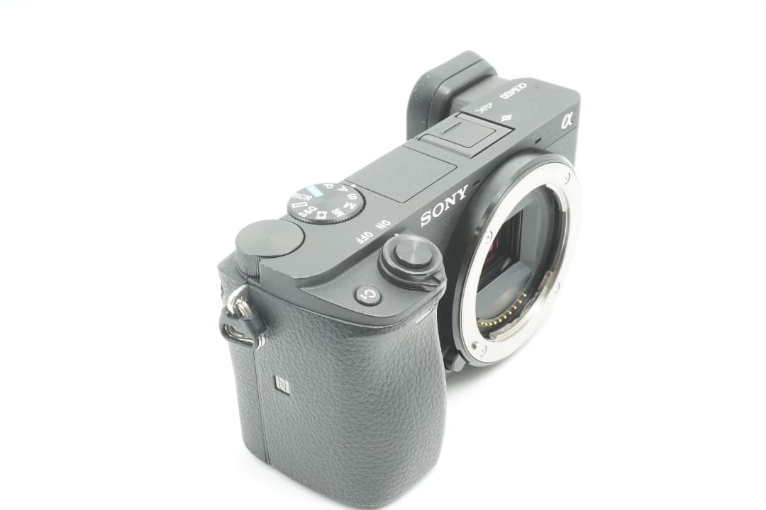 【美品】Sony α6400 ボディ ブラック シャッター回数 4414