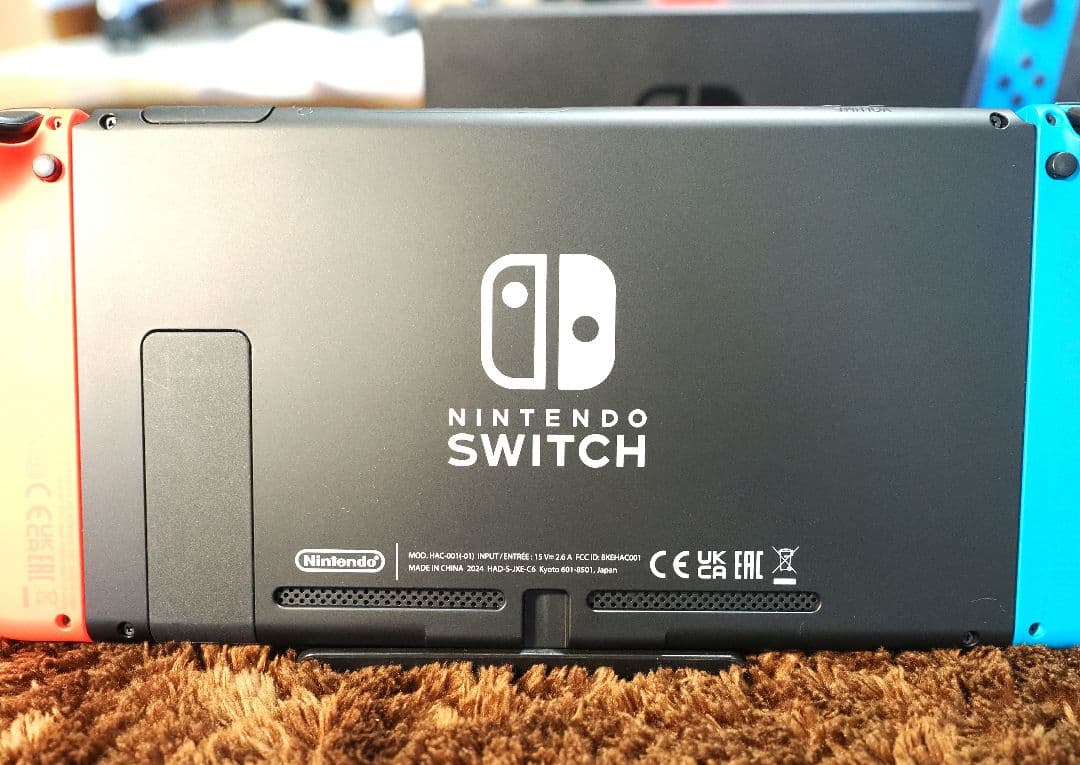 【美品】2024年購入 Nintendo Switch 本体