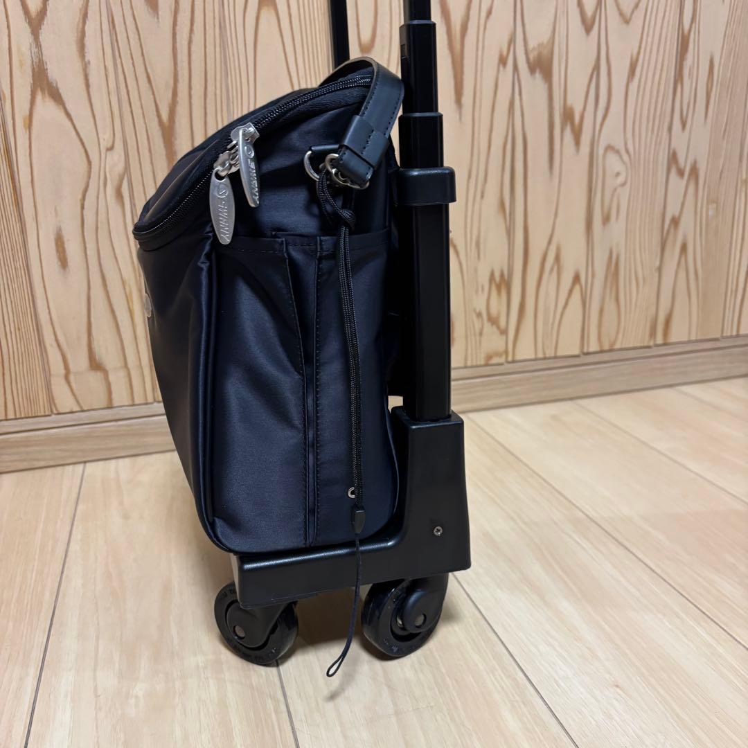 ブラックキャリーカート ナイロン製 伸縮式　SWANY ローラー４輪