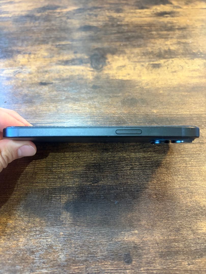 スマートフォン本体 iPhone15 256GB