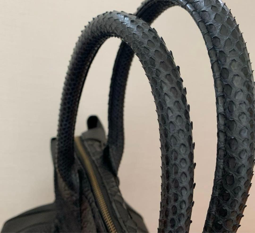 美品　COBRA ヘビ革　ボストンバッグ　ブラック