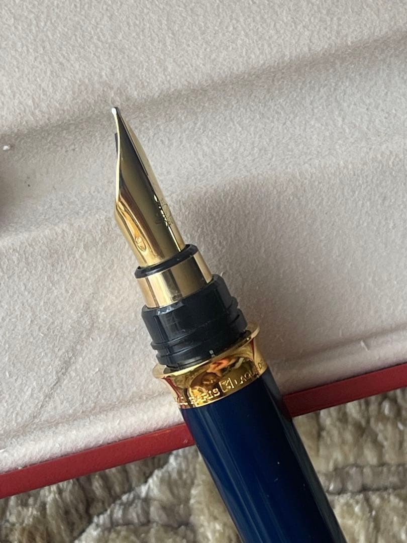 S.T.Dupont デュポン　万年筆　ボルドーカラー　Ｋ18 750