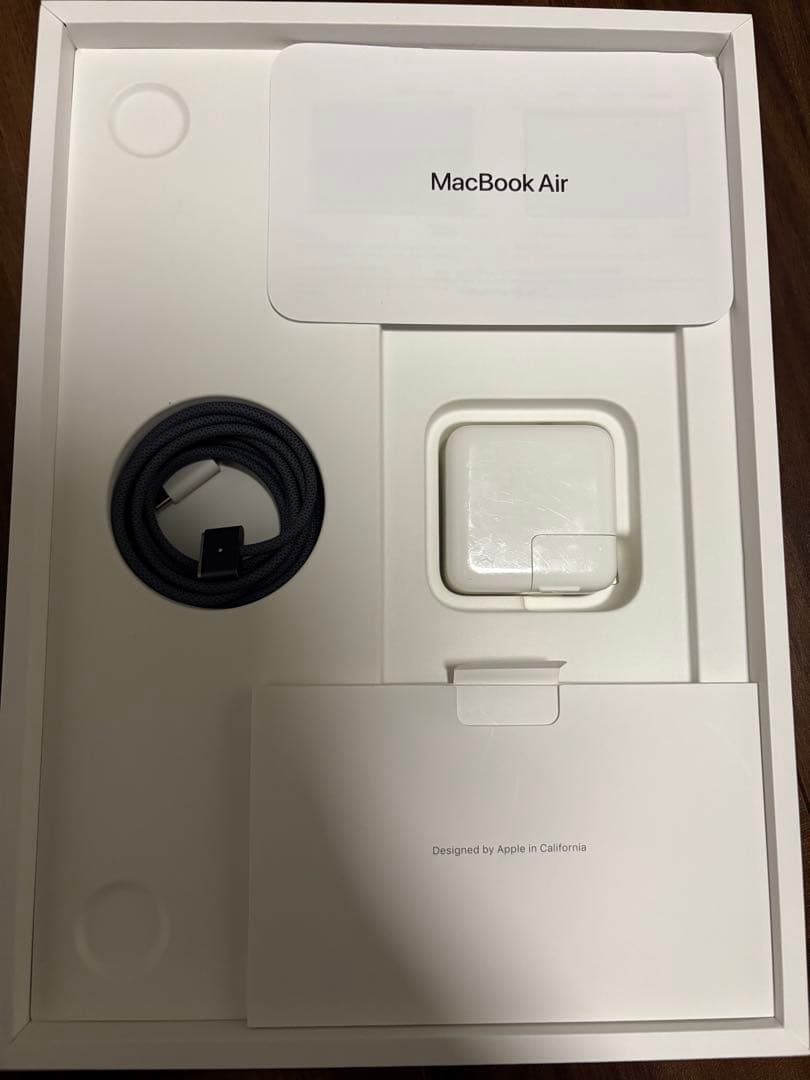 MacBook Air M2 13.6インチ 8GB 256GB 付属品完備