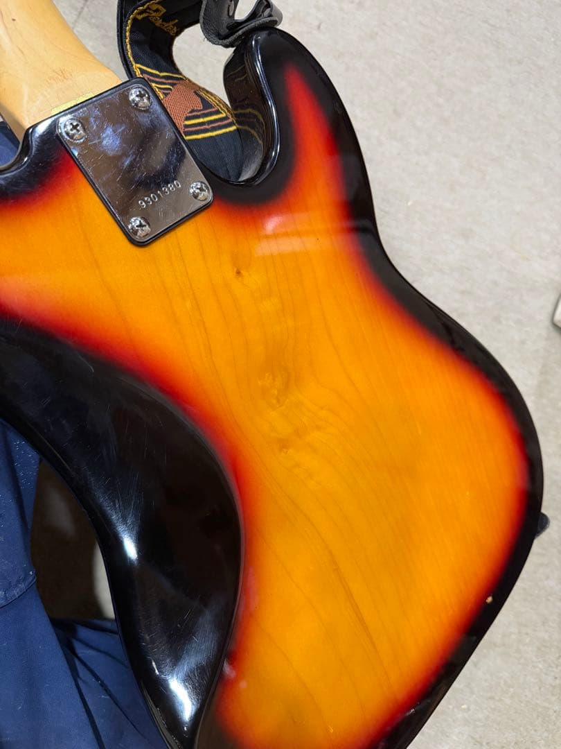 FRISCO CUSTOM EDITION プレベ　レフティ(右使い用)