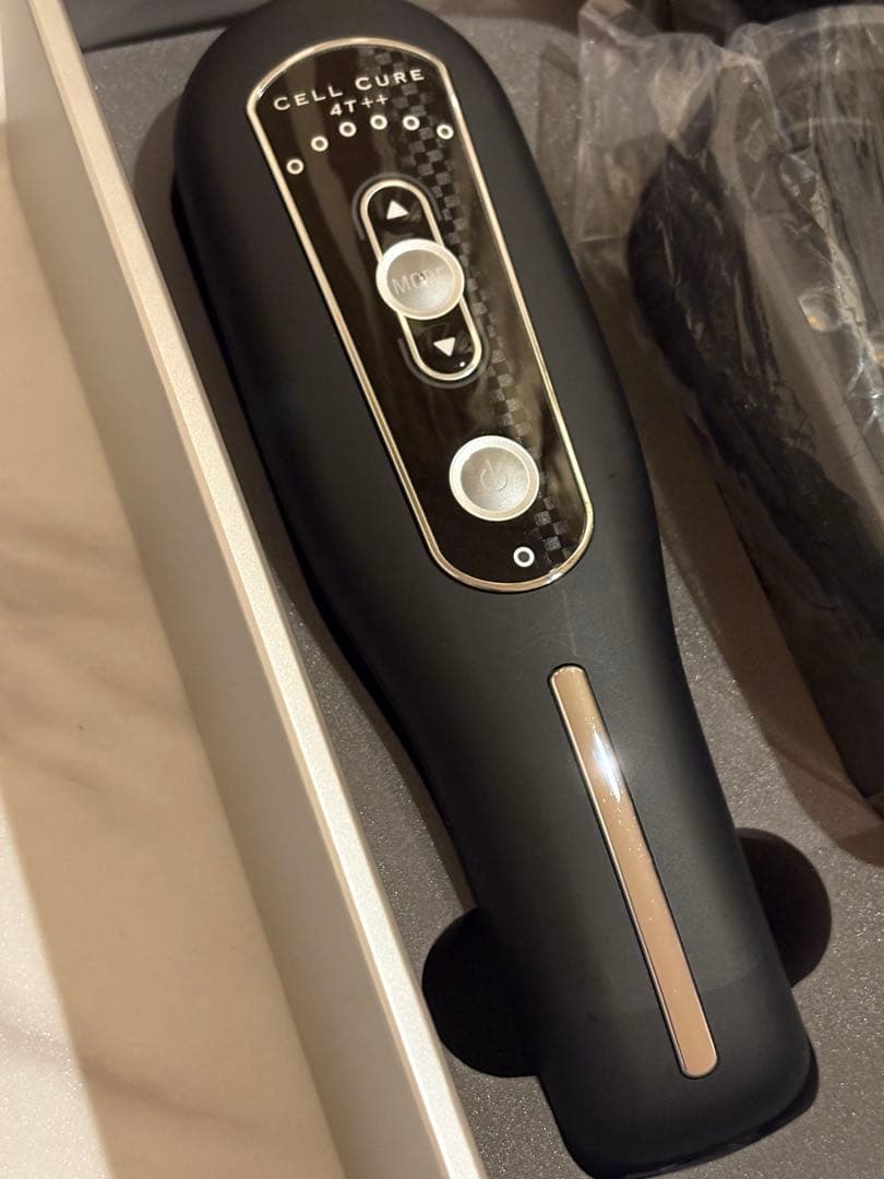 【超美品未使用付属品】セルキュア4Tplus++ cellcure4T++美顔器