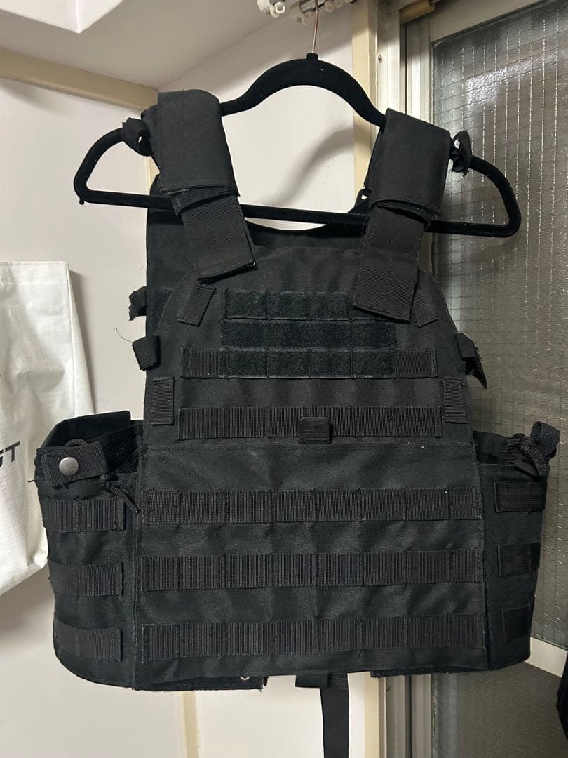 ブラックプレートキャリア