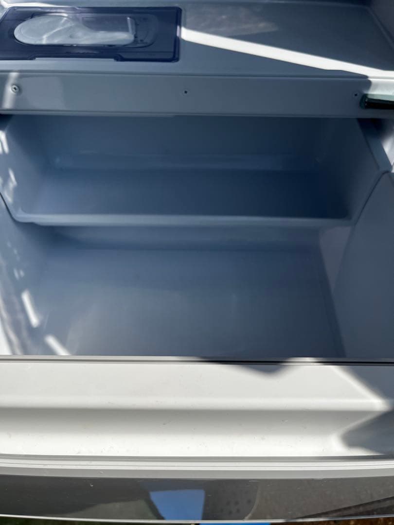 美品！三菱　冷蔵庫MR-C33 H-W1 2023年製中古品