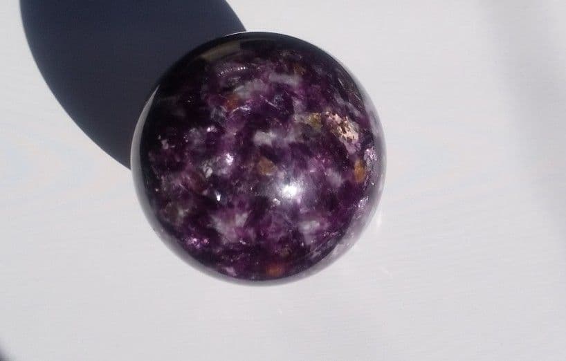 レピドライトシリカ スフィア　クリスタル台座付き