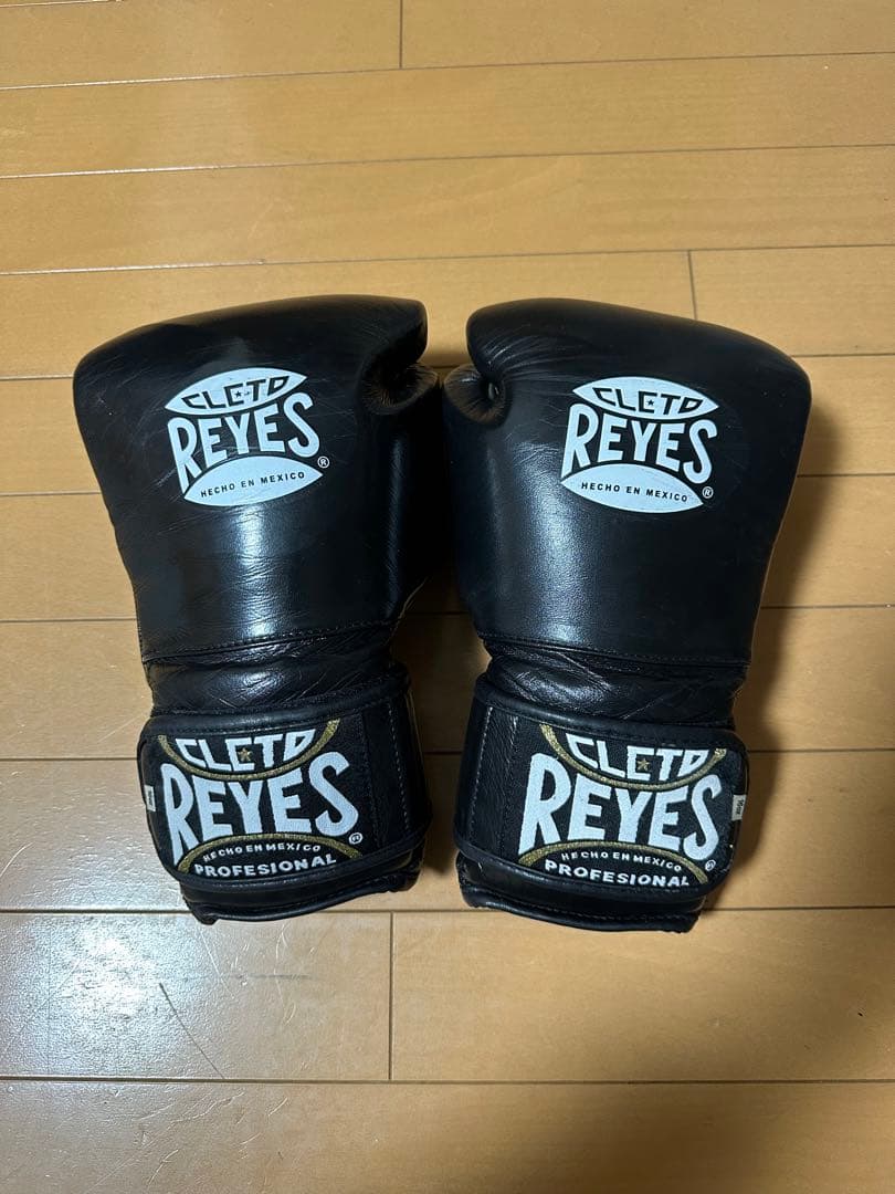 REYES レイジェス　ボクシンググローブ　16オンス