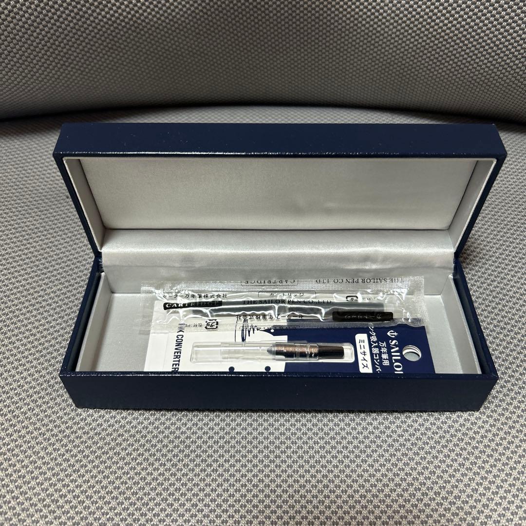 セーラー万年室　八文字屋　久保桜ブルームピンクパルムF 新品