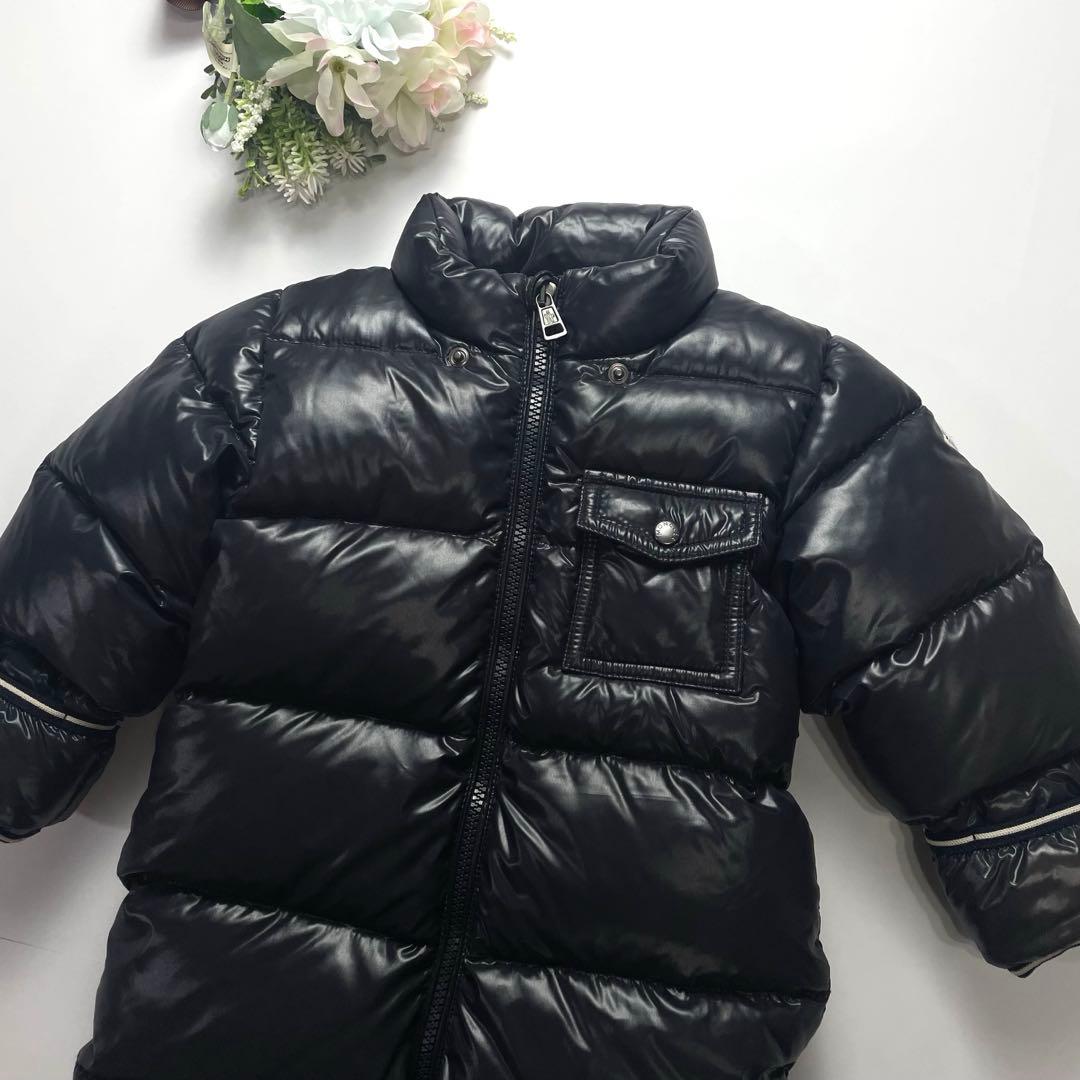 高級感✨モンクレール ロンパース ダウン サイズ80 子供服 黒 ロゴ入り 美品