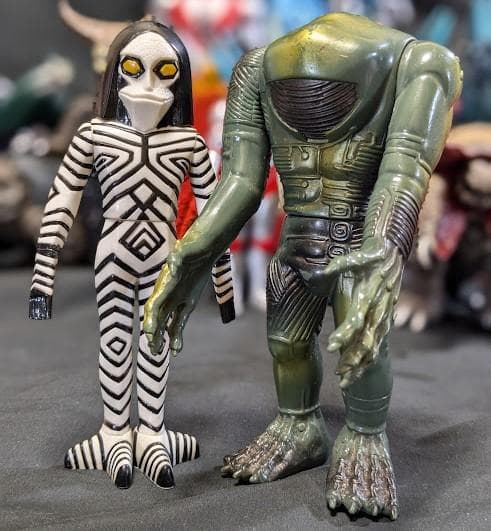 ウルトラマンパワード＆登場怪獣・宇宙人（バンダイ）ソフビコンプリート18体＋２