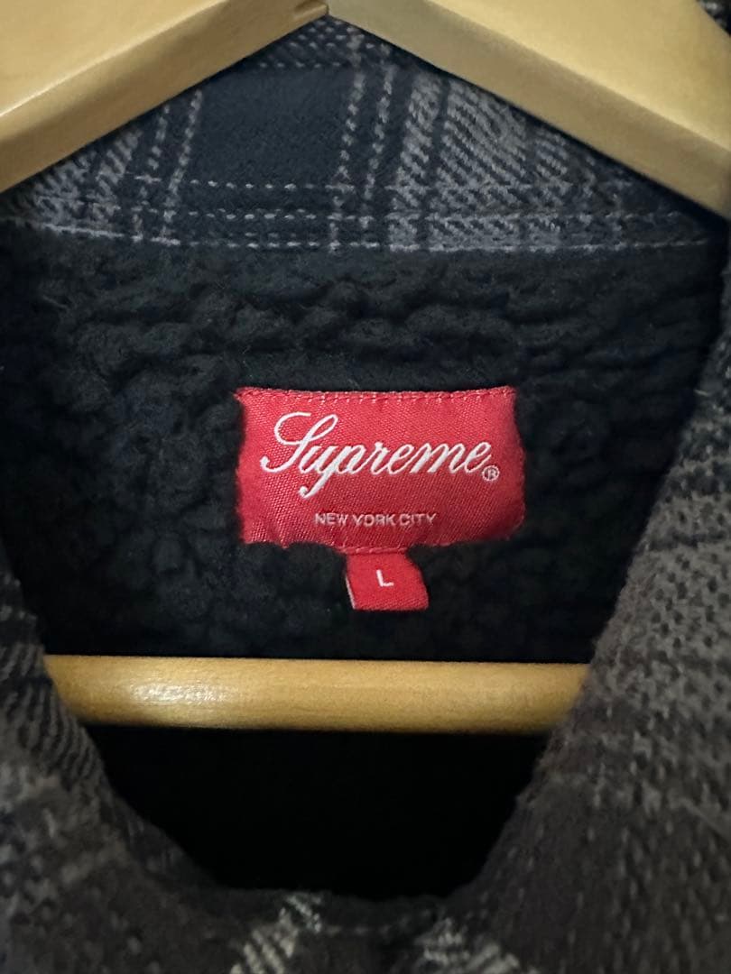 ジャケット・アウター Supreme shearling lined flannel shirt