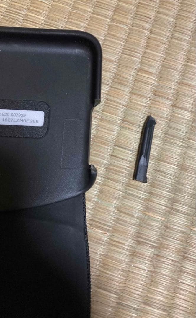 iPad Pro 128GB SIMフリー純正カバー2種類