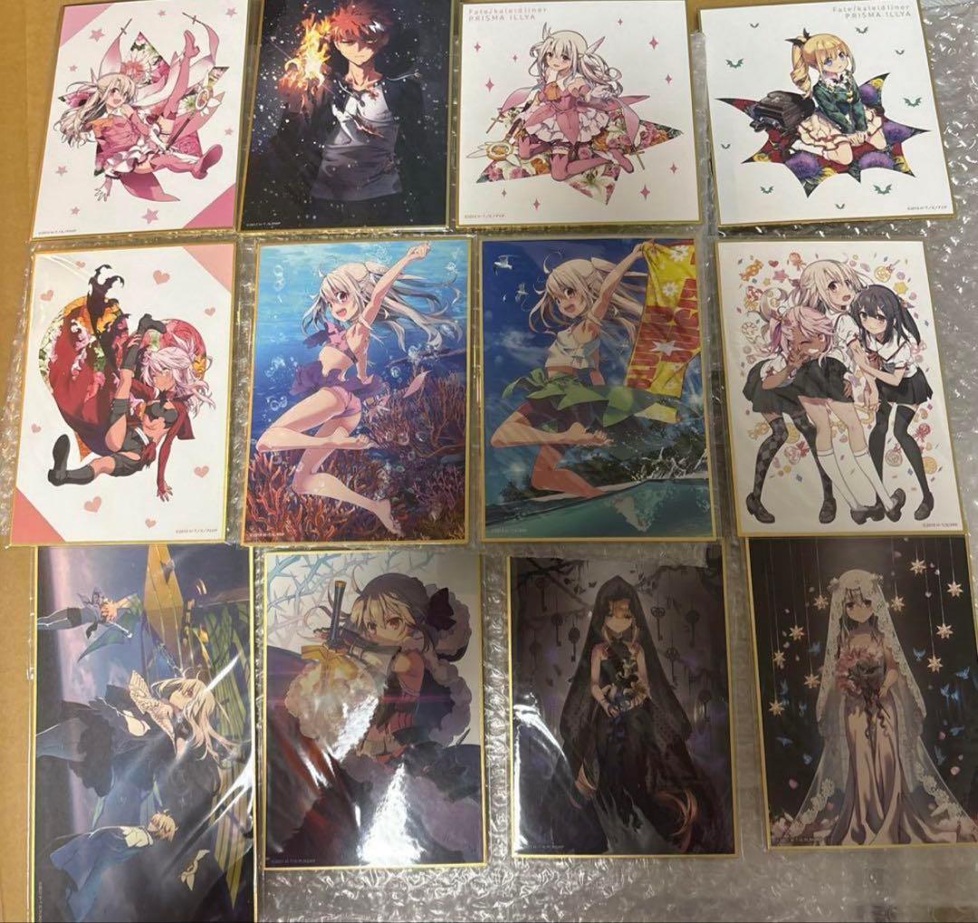 キャラクターグッズ 紙類、カード、色紙、ポスター 約200点まとめ売り