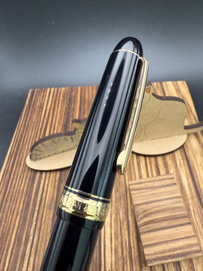 PLATINUM 万年筆 センチュリー 黒 14K M