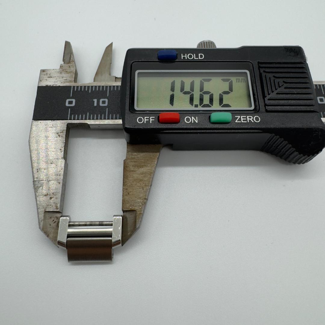 カルティエ　タンクフランセーズSM 　純正3コマ 1つ2.14g