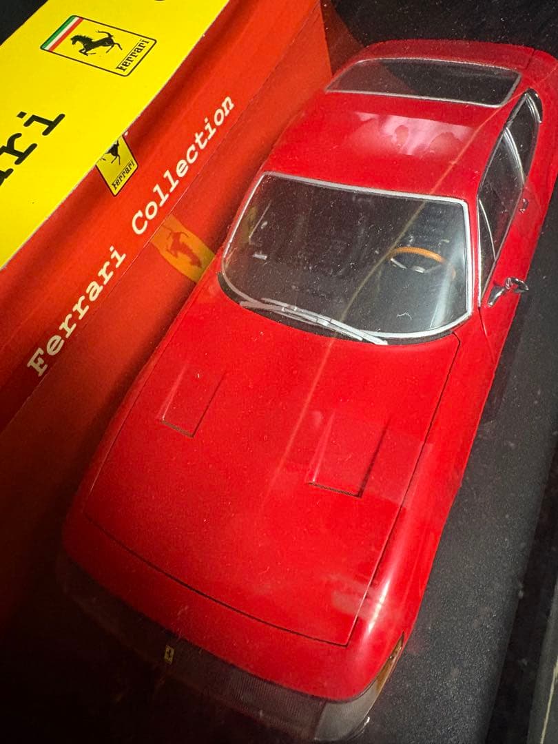 KYOSHO Ferrari 365GTB/4 1:18 スケール