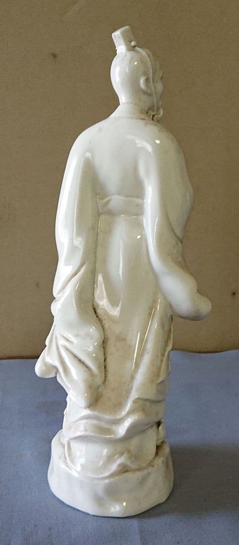 中国白磁賢人の置物