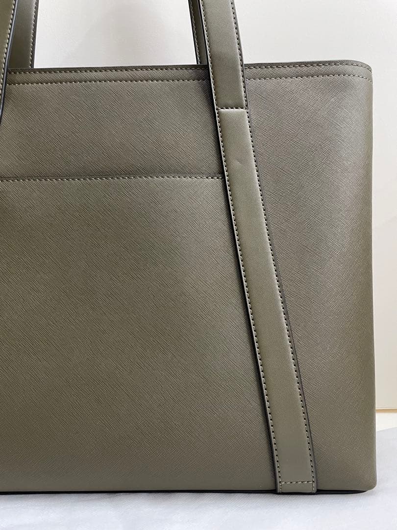 【新品未使用❤︎】MICHAEL KORS オリーブビジネスバッグ　マイケルコース